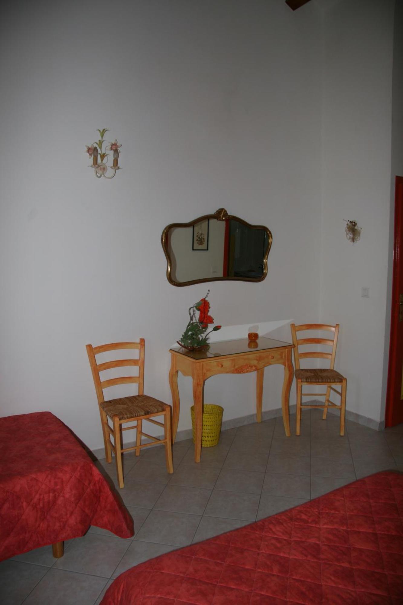 Chambres D'Hotes Lou Jassou Lapanouse-de-Cernon Екстер'єр фото