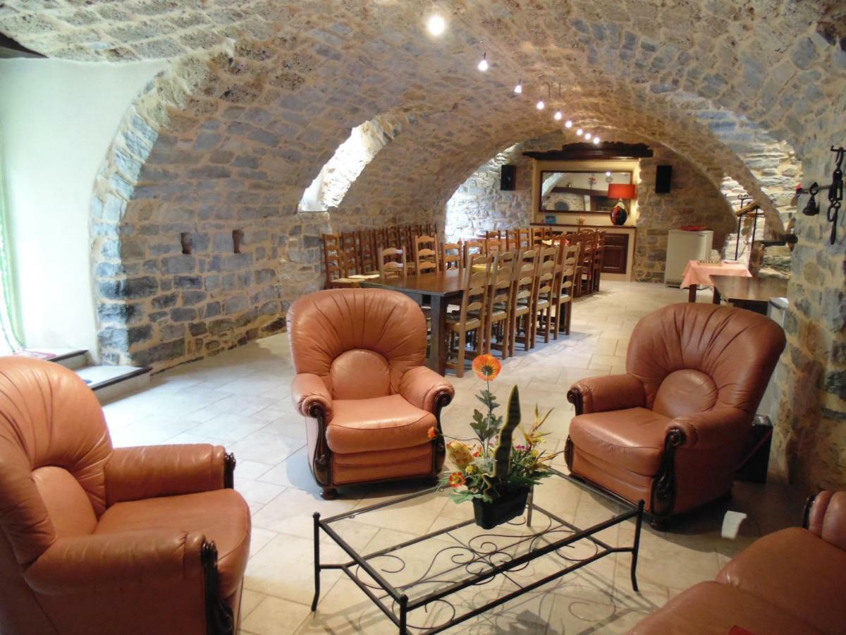 Chambres D'Hotes Lou Jassou Lapanouse-de-Cernon Екстер'єр фото